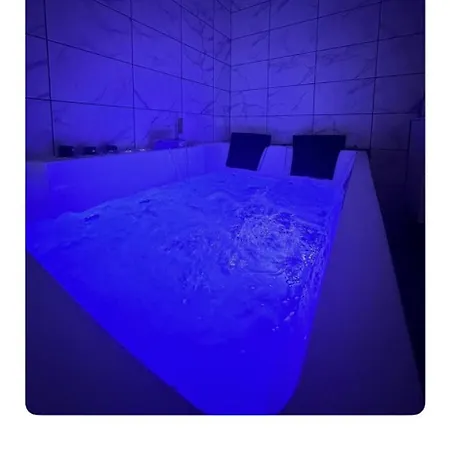 Escapade : Jacuzzi Prive Privee *